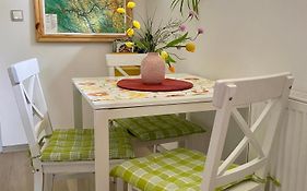 Apartman Karovi